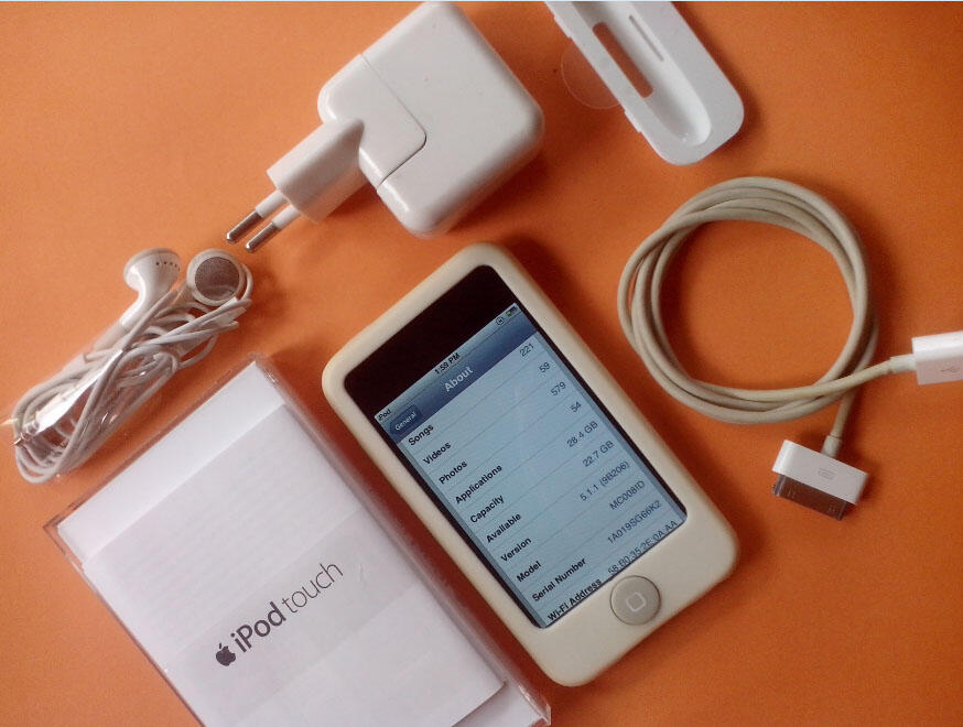JUAL iPod Touch 3rd G 32Gb