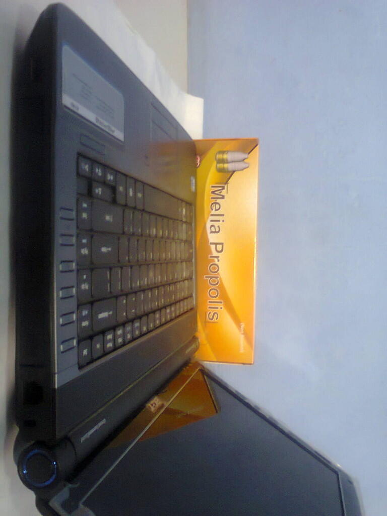 ACER,COREI3,LIKE NEW,SEGEL,BATRE 3JAM