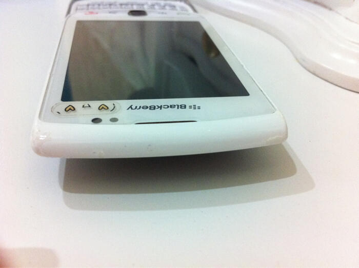 Jual BB TORCH 9800 White batangan