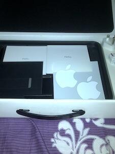 Macbook Pro 13@2,8ghz i7 lkp/mulus/ grs masih 4bln lagi