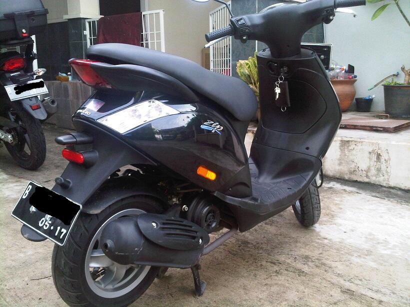 jual segera motor Piaggio baru pakai 5 bulan
