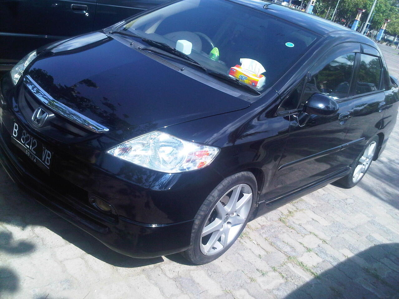 Terjual OVER KREDIT CASH MOBIL HONDA CITY 2004 IDSI HITAM MANUAL