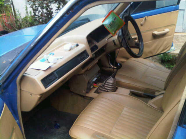 toyota corolla dx th 81