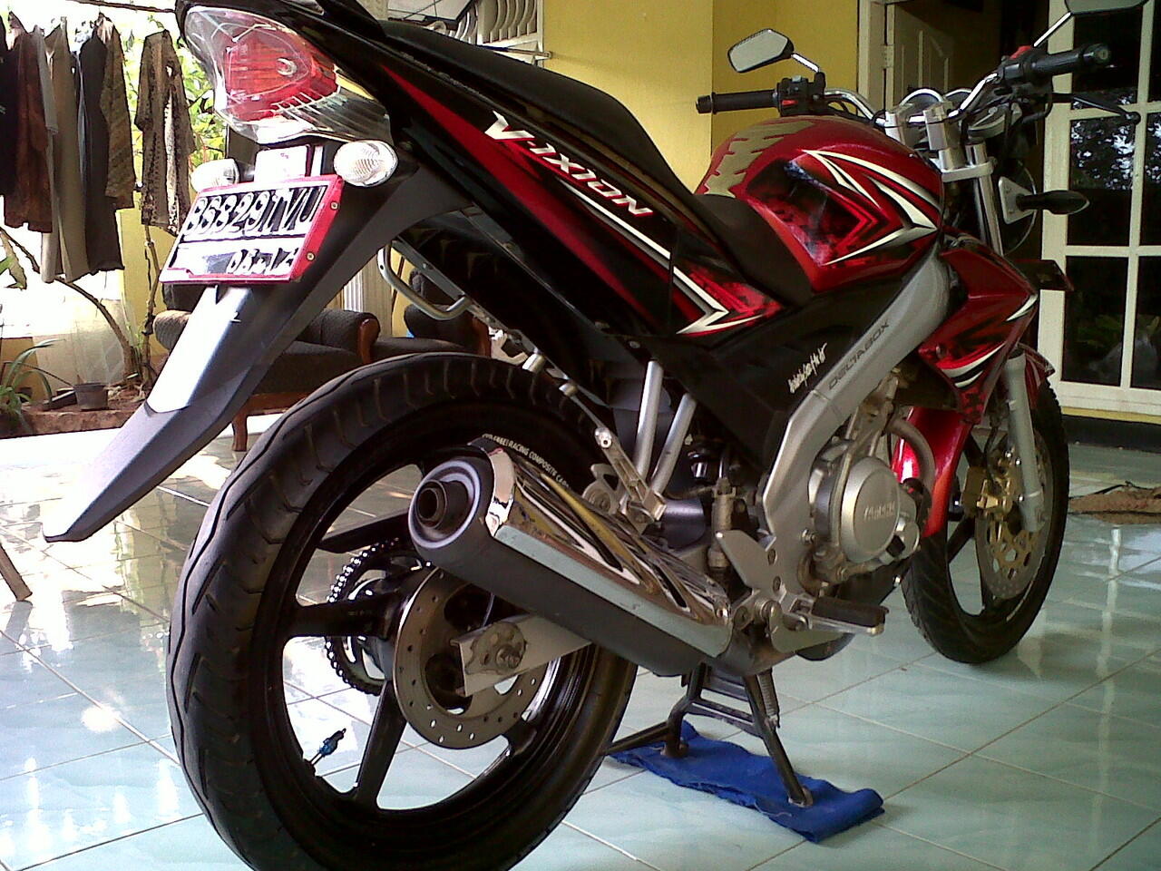 VIXION MERAH 2009 (MULUS BANGEEETS)