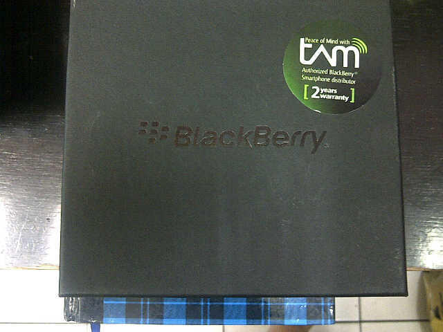 WTS : Jual Blackberry Dakota (9900) white (putih) garansi TAM baru masih segel