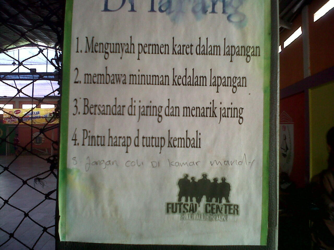 Peraturan Yang Bikin Ngakak :D gak ngakak, temen ane homo