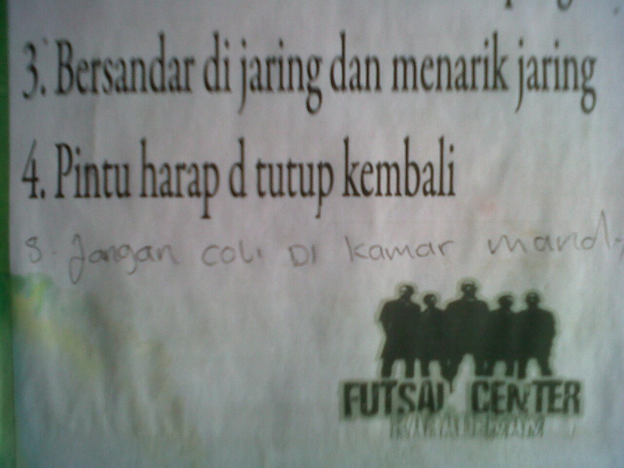 Peraturan Yang Bikin Ngakak :D gak ngakak, temen ane homo