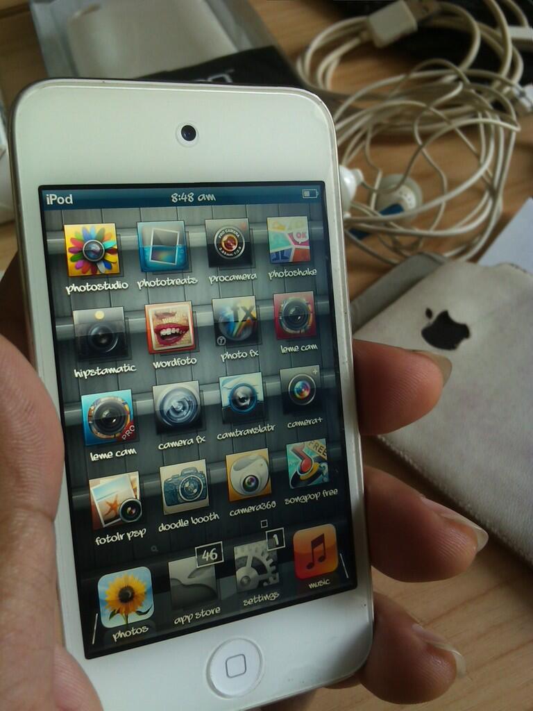 ipod touch 4 gen white 8gb