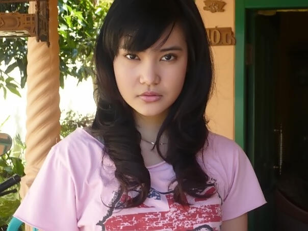 JOZZA MEIDIA for Popular Magazine Indonesia  KASKUS