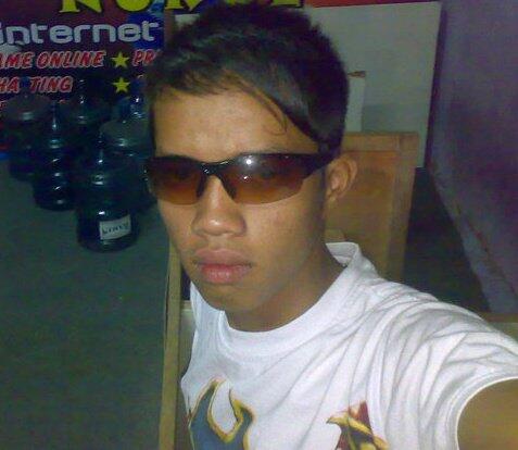 gaya berfoto 2007 an alias &#91;ALAY&#93; masuk gan ngakak abis