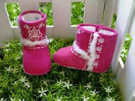 Sepatu Boot