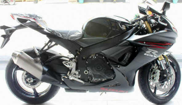 GSX 750 RR 2011 KM 0 ( Stock Lama )
