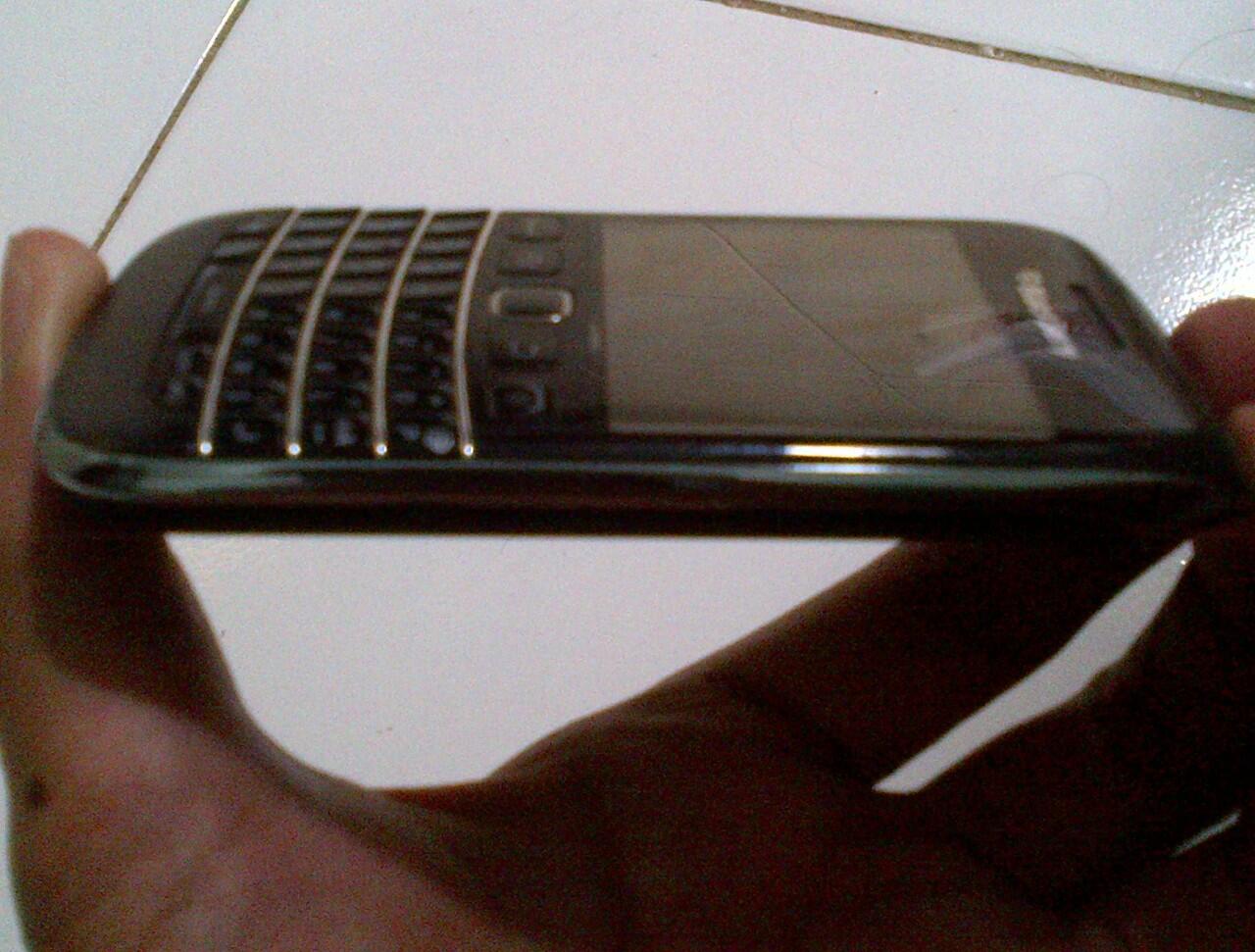 Jual Cepat blackberry 9790 bb bellagio a.k.a onyx 3 masih garansi tam
