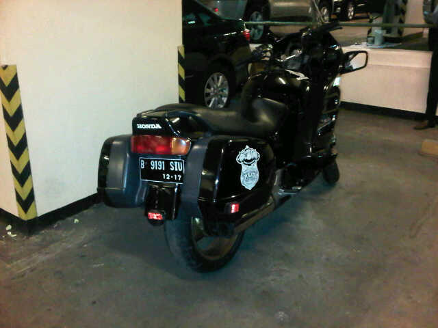 HONDA ST 1100 CC TAHUN 95-94 (PECINTA MOGE)