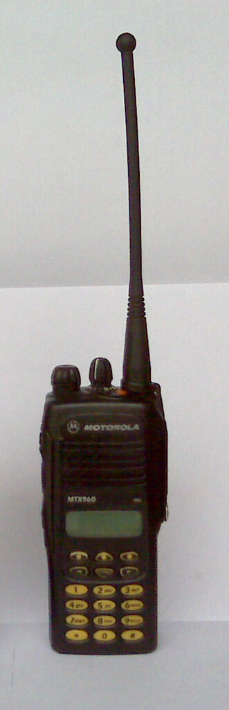 WTS HT TRUNKING 800MHZ MOTOROLA MTX960