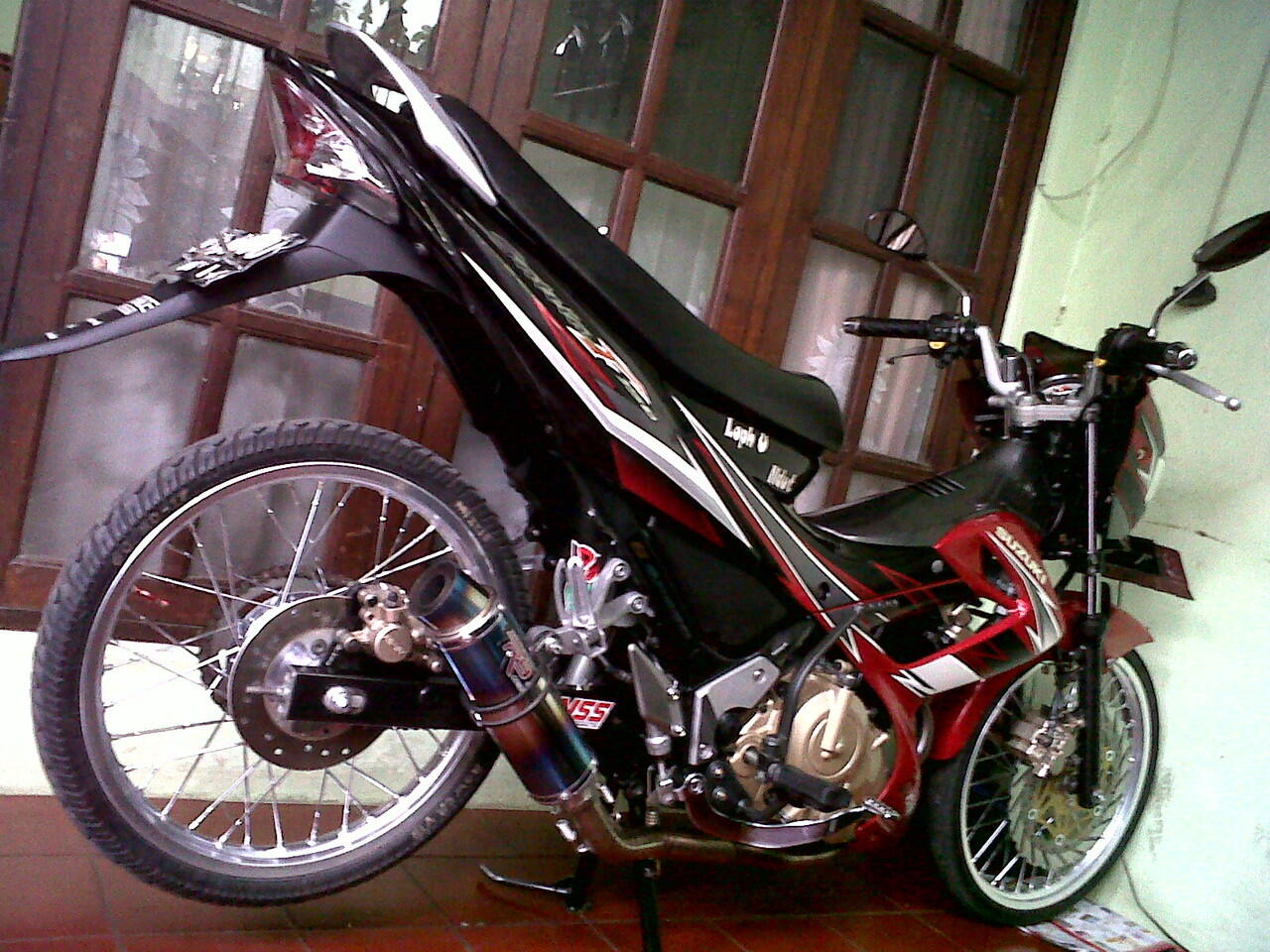 JUAL SATRIA F 2009 GREES