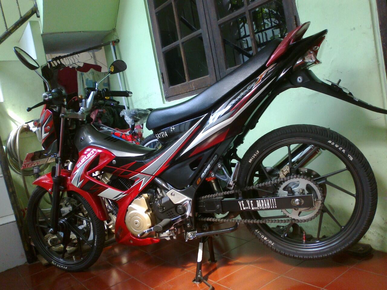 JUAL SATRIA F 2009 GREES