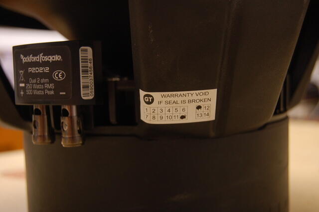 WTS : Subwoofer Rockford Fosgate Punch P2D212