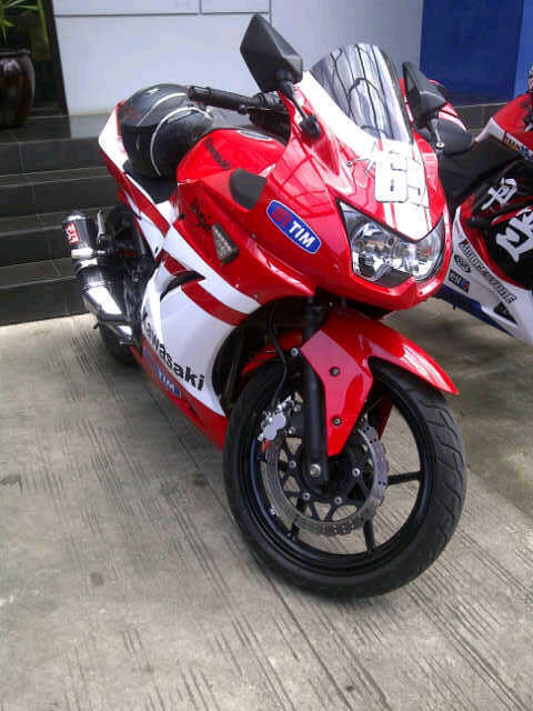 Kawasaki Ninja 250 cc keren abisss