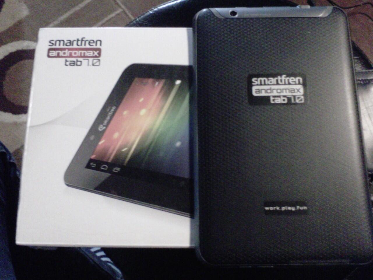 jual butuh cepat SmartFren Andromax Tab batch 5 root/unroot fullset plus bonus