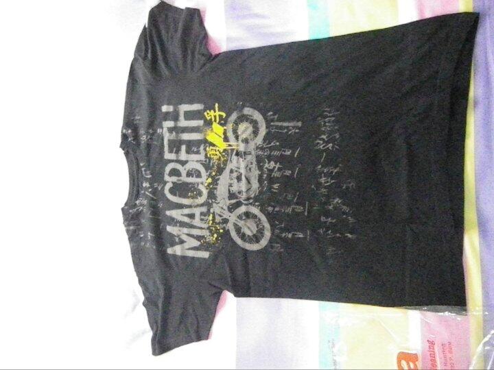 wts vans original size 43 + tees macbeth. nyesel ga masuk bro!!