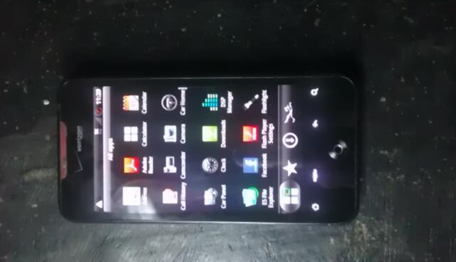 htc incredible ! meriah solo
