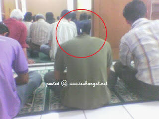 Gempar! Hantu Tanpa Kepala Di Masjid