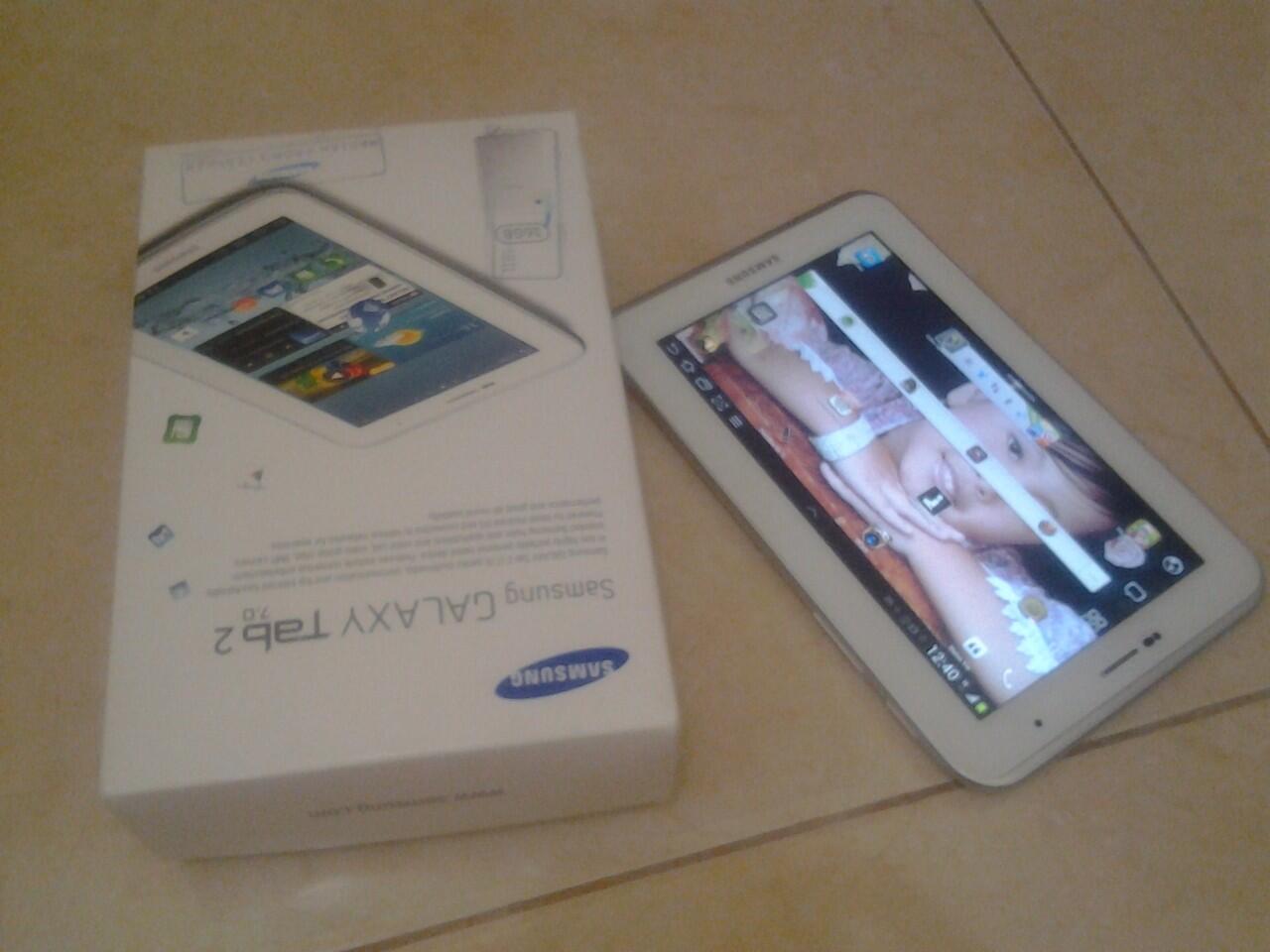 Dijual cepat "Samsung Galaxy Tab 7.0"