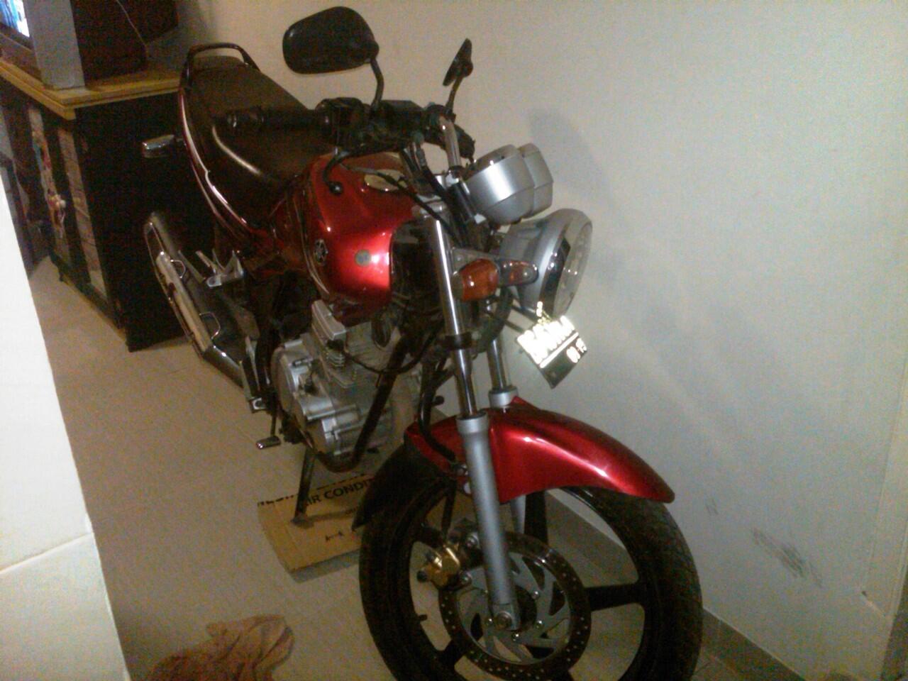 saya budiline jual yamaha SCORPIO Z 2010 ex suami cerai merah plat B jkt mulus Depok