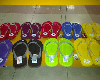 sandal jepit converse