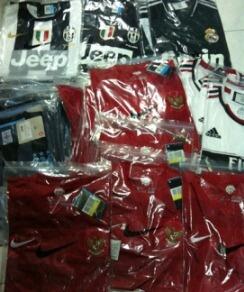 Soccer Jersey Grade Ori & Player Issue, SELUSIN @120rb