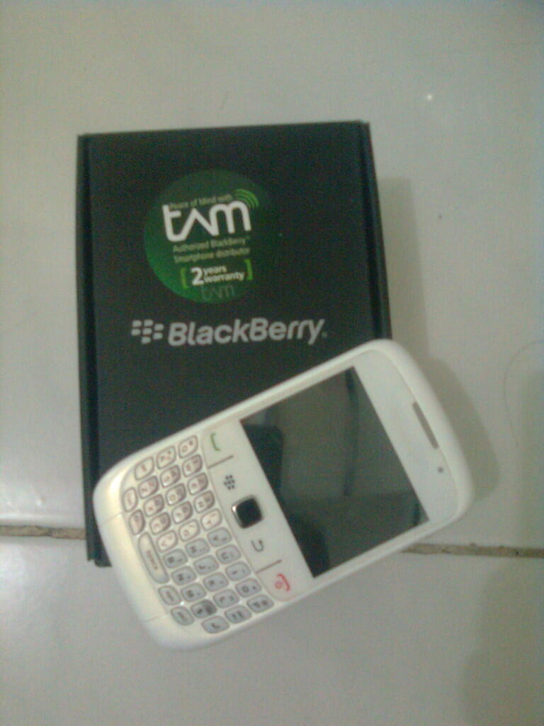 WTS Blackberry 8520 a.k.a Gemini Second, garansi masih panjang -+ 20 bulan (nego)