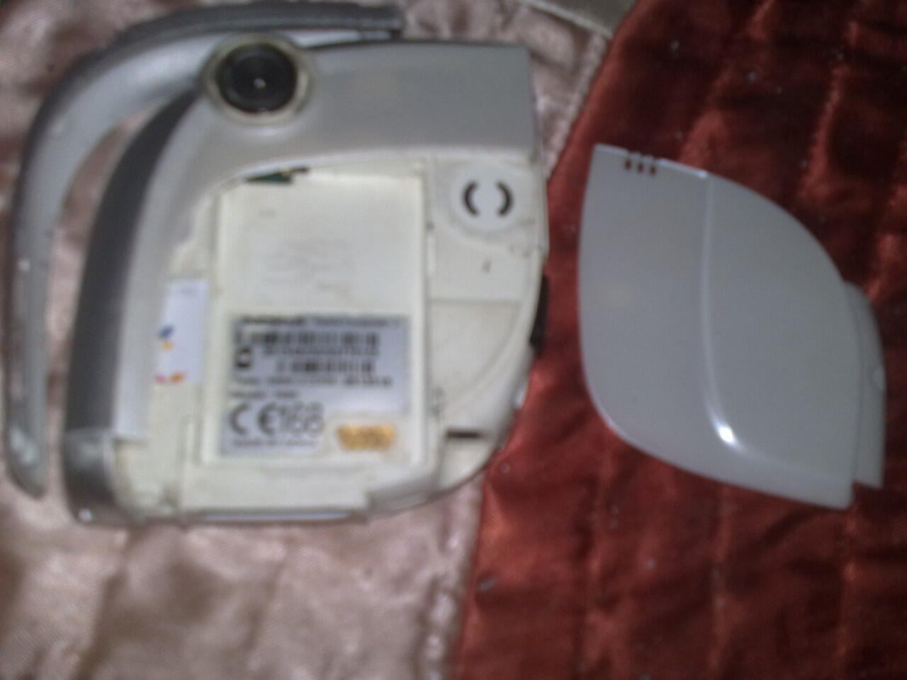 Nokia Daun 7600 (Rare) +Sony Ericsson Xperia Arc...cekidot gan....