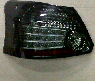 Lampu Depan Projector dan Lampu Belakang LED Mobil