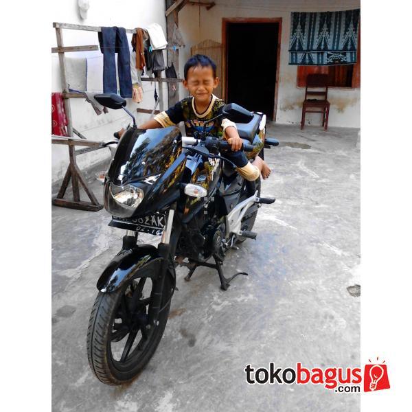 bajaj pulsar 180ug4 2011