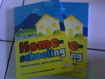Homeschooling; rumah kelasku dunia sekolahku