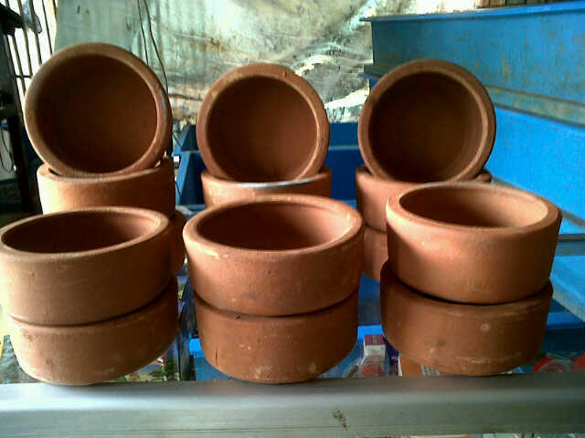 Jual tempat makan kelinci dari tanah liat berdiameter 10cm & 15cm murah