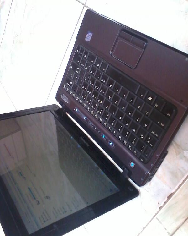 Laptop HP compaq B1200