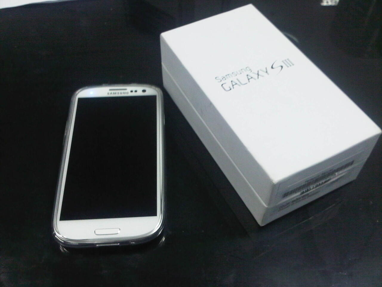 (JUAL) SAMSUNG GALAXY SIII / S3 WHITE / PUTIH