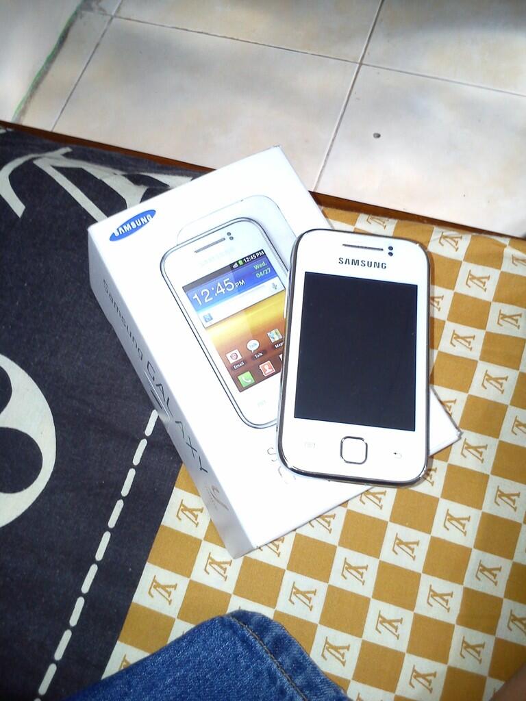 jual samsung galaxy Y putih jogja