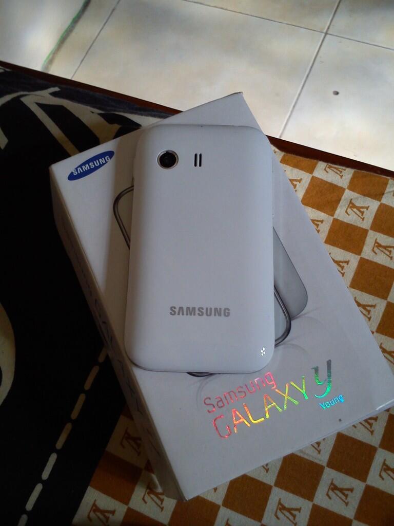 jual samsung galaxy Y putih jogja