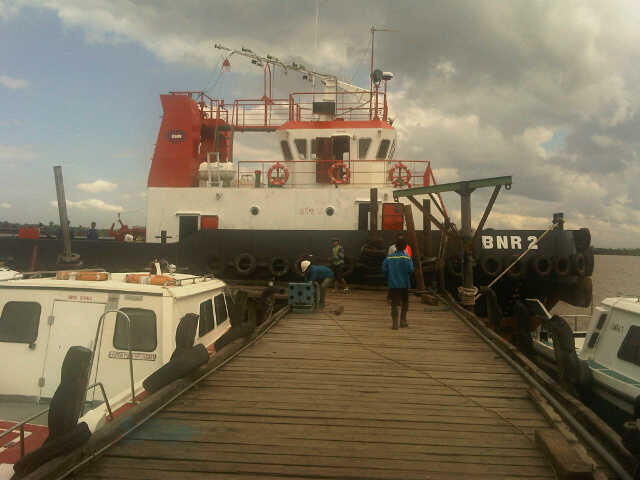 wts tug boat dan barge