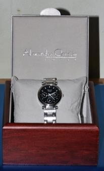 SALE KALUNG BRANDED MEREK (SWAROVSKI) SPRTI GUESS. .BRANDED