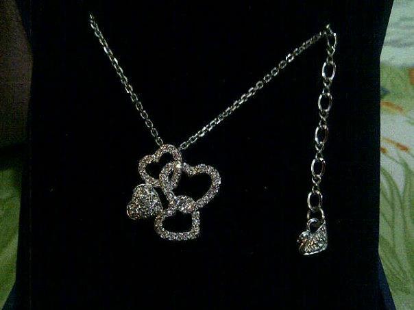 SALE KALUNG BRANDED MEREK (SWAROVSKI) SPRTI GUESS. .BRANDED