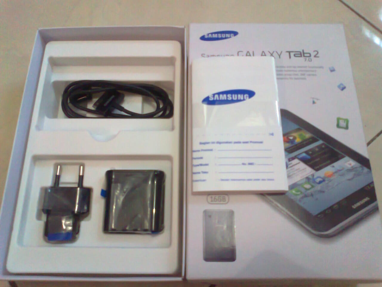 SAMSUNG GALAXY TAB.2 7.0 GT-P3100 2ND KONDISI BARANG BELUM SEBULAN MASIH MULUS
