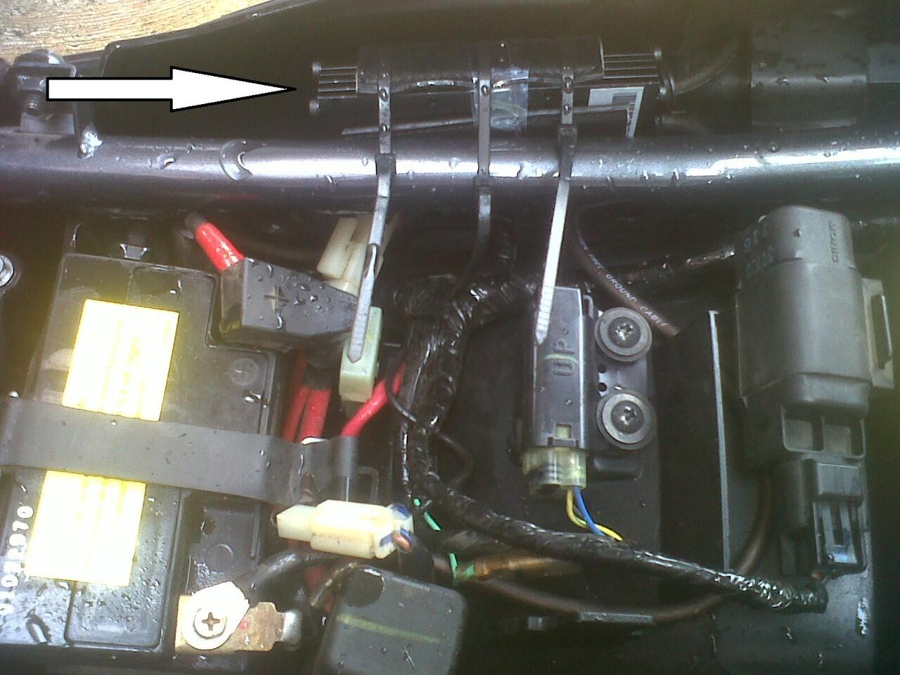stabiliser aki motor XCS hurricane