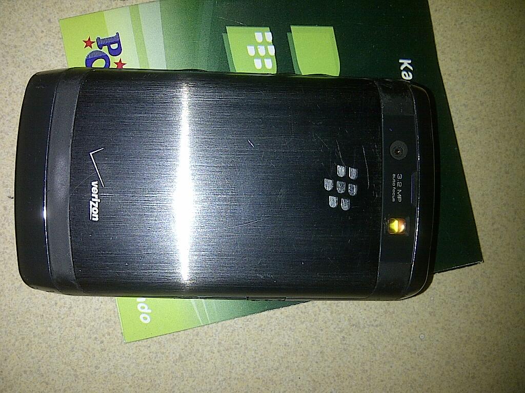 BLACKBERRY STORM 2 9520 aka ODIN