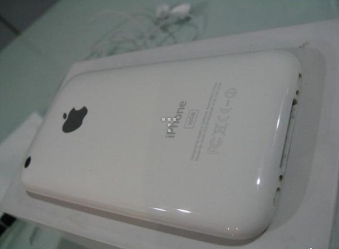WTS Iphone 3G 16GB FU White Muluss Malang