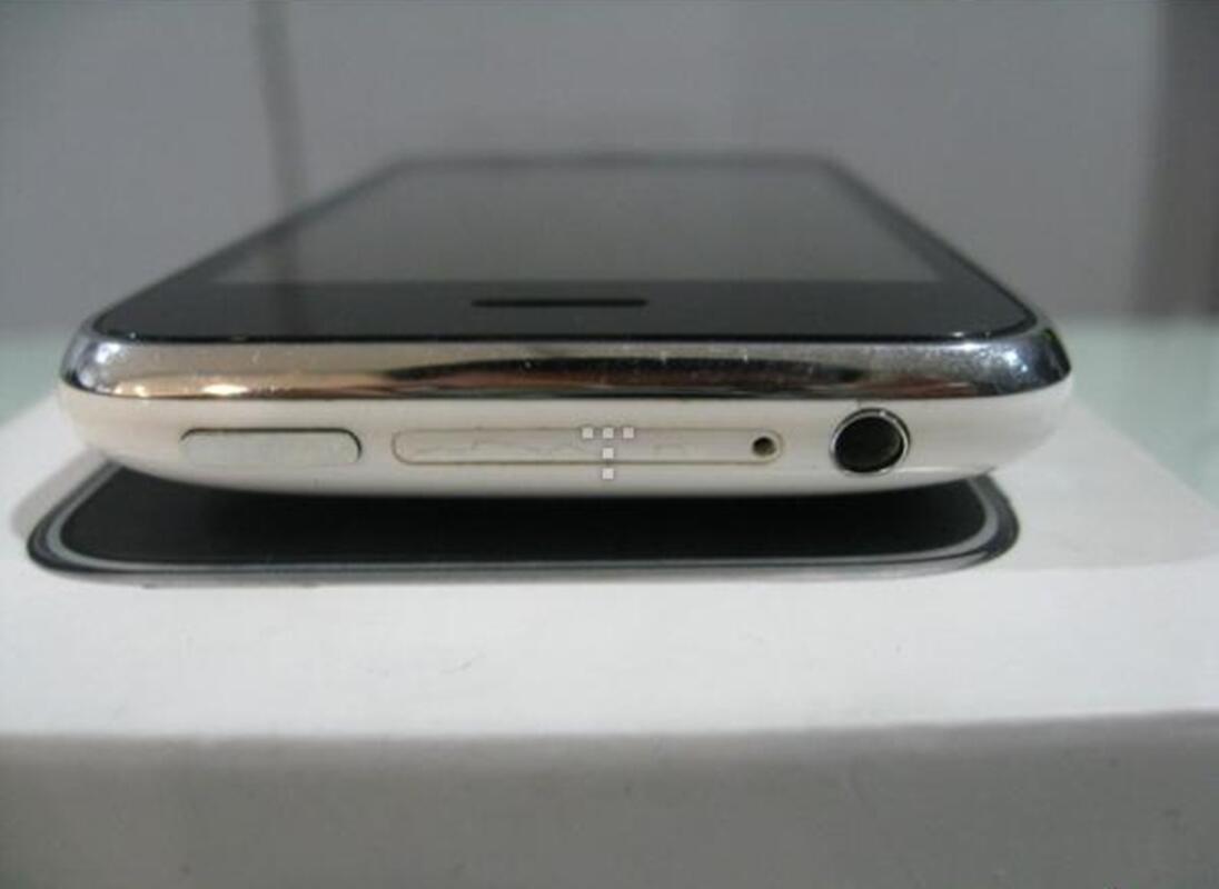 WTS Iphone 3G 16GB FU White Muluss Malang