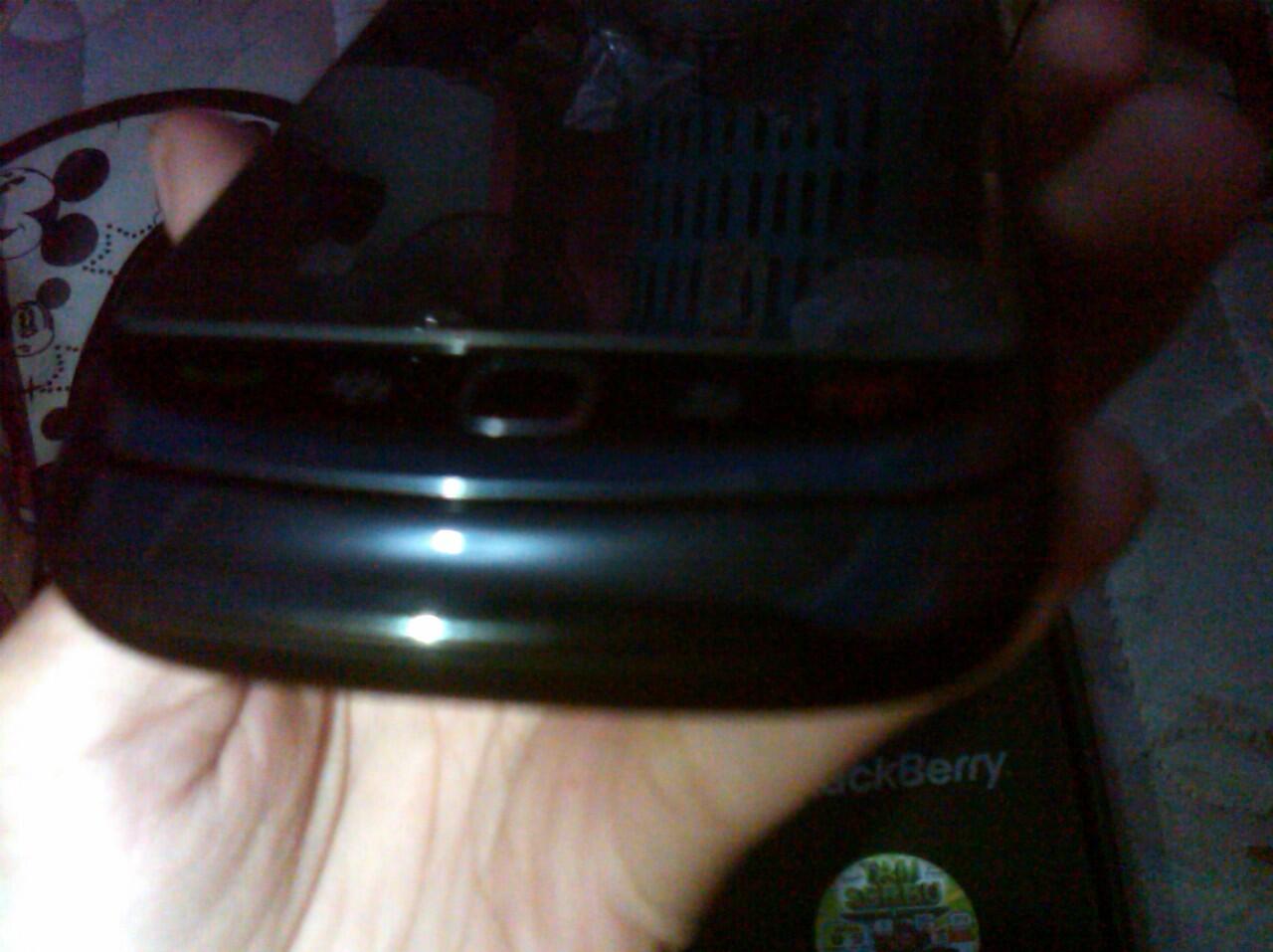 Jual Blackberry 9800/torch 1 black ex garansi TAM Bandung